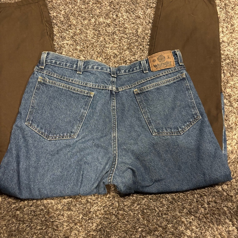 Men’s Wrangler Upland Game Relaxed Jeans